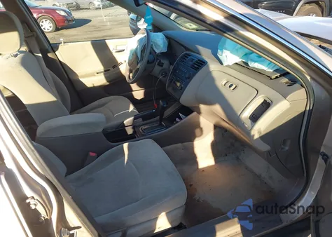 2002 Honda Accord 2.3 Lx из США, поврежденный, VIN 3HGCG56482G704298